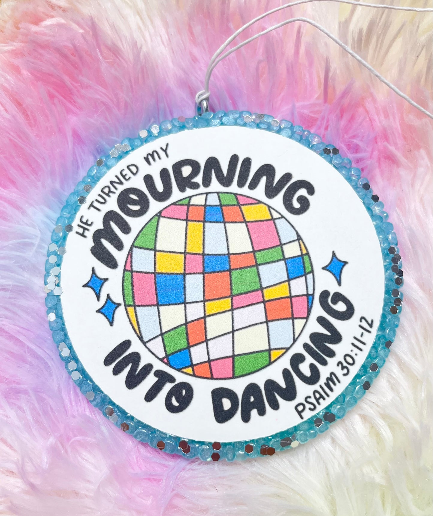 Mourning to dancing freshie