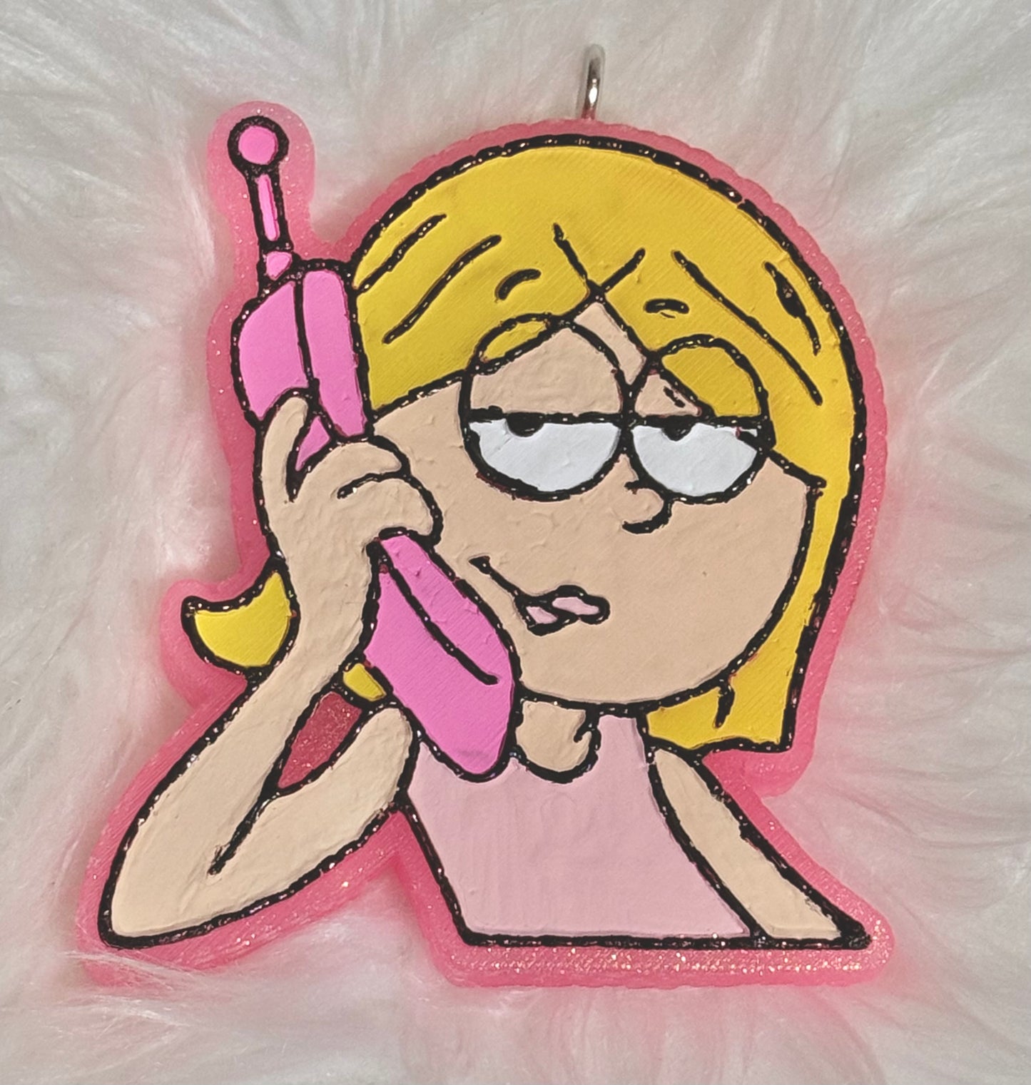 Lizzie on the phone freshie