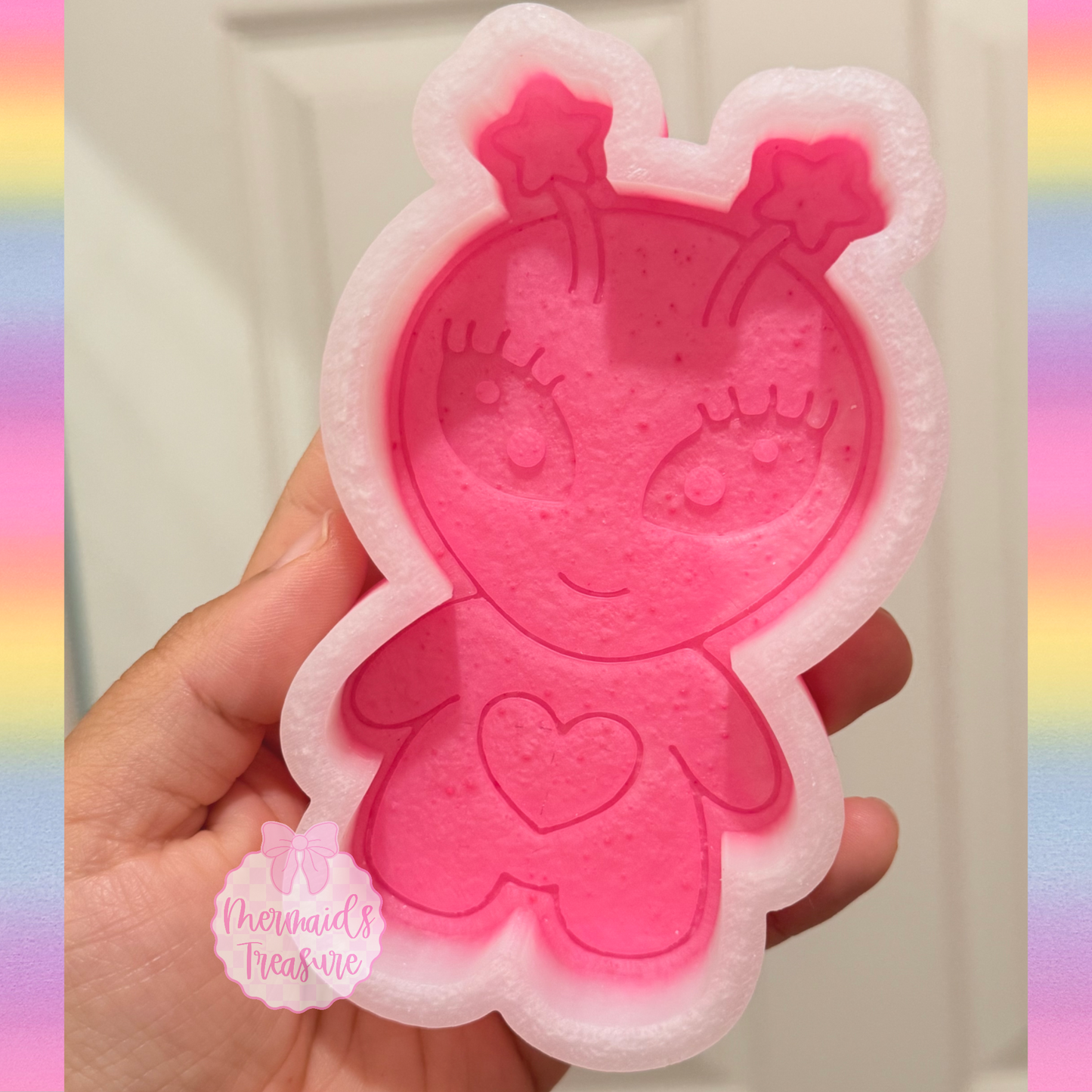 Cute alien mold
