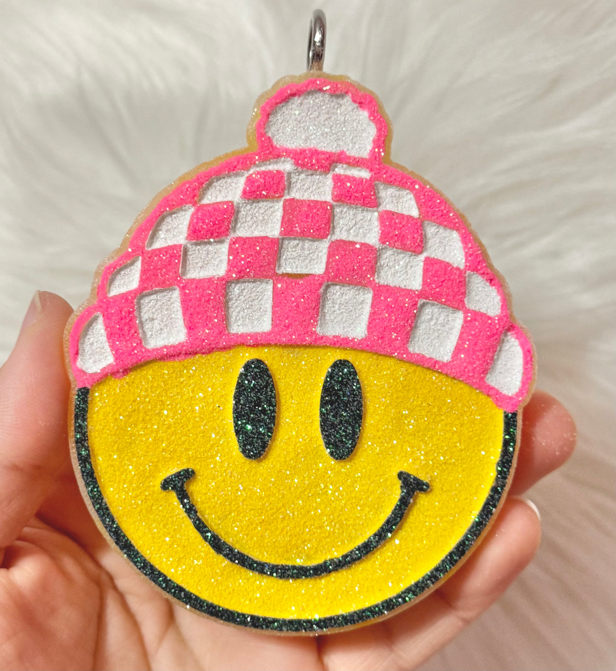 Checkered beanie smiley freshie