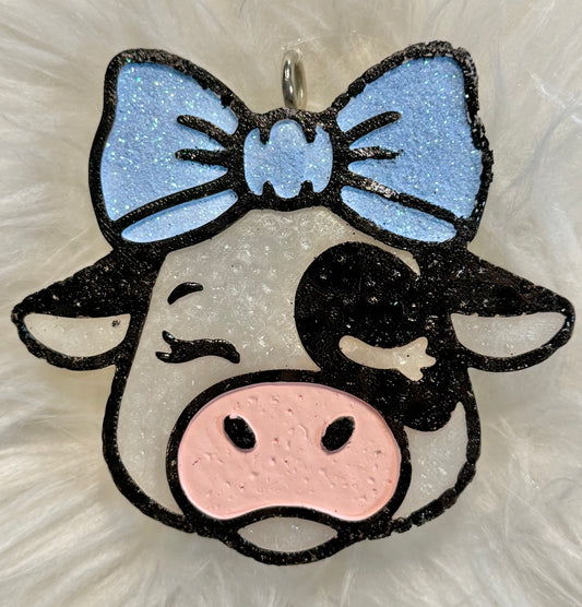 Cow bow freshie