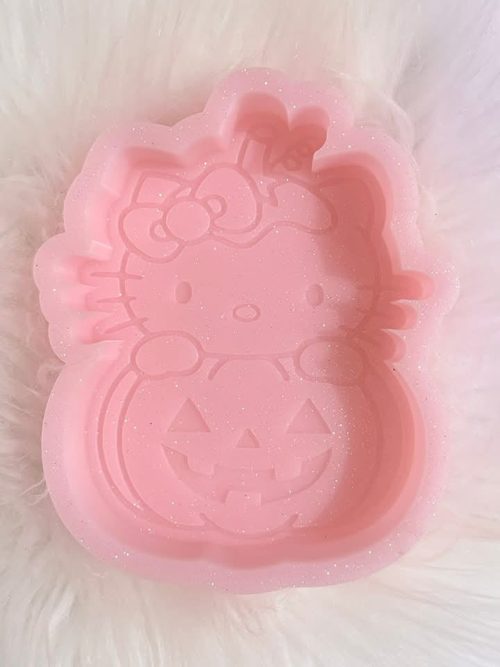 Hello kitty pumpkin mold