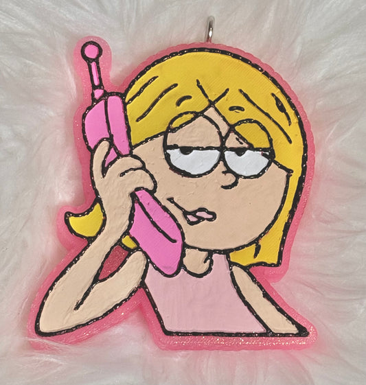 Lizzie on the phone freshie