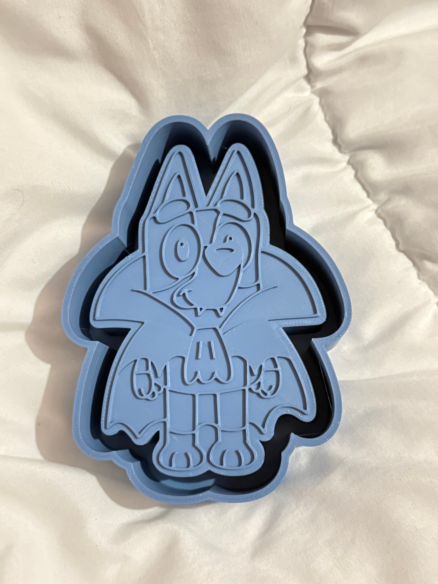 Bluey vampire mold