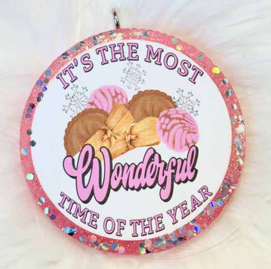 Most wonderful Hispanic Christmas freshie