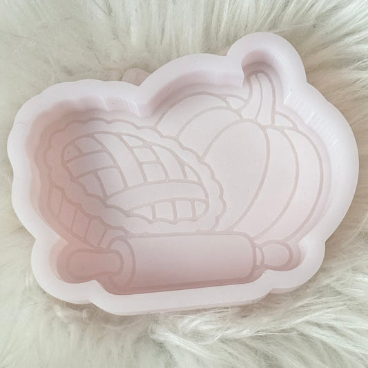 Fall baking mold