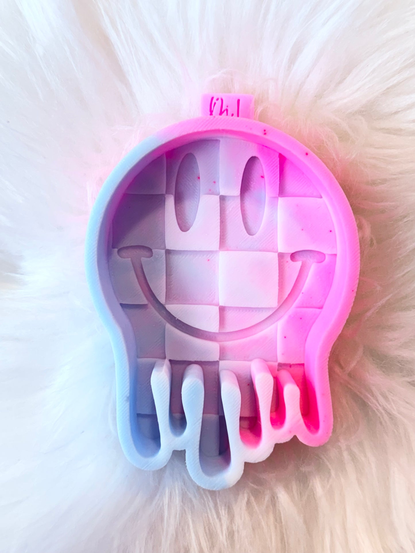 Checkered drip smiley